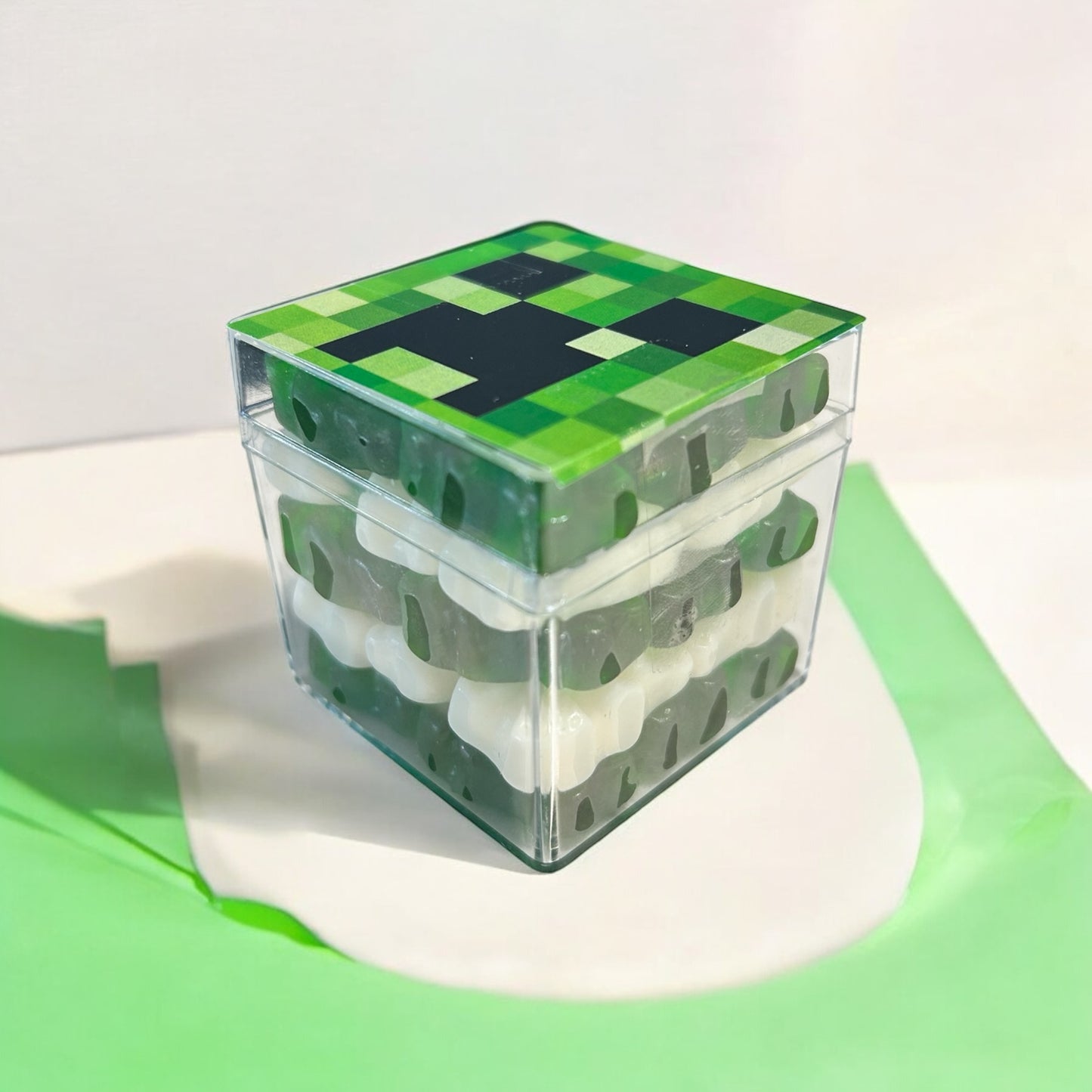 Mine Candy Cubes - Green Apple with Strawberry and Banana gummi bears