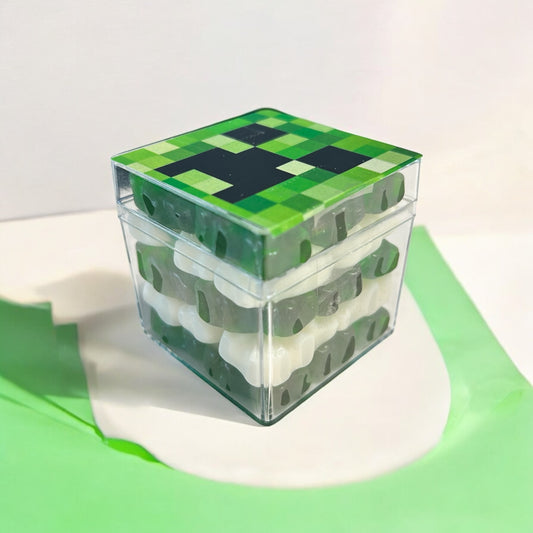 Mine Candy Cubes - Green Apple with Strawberry and Banana gummi bears