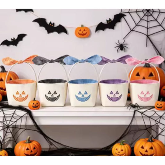 🎃 Everly JAK Halloween Sweet Bucket